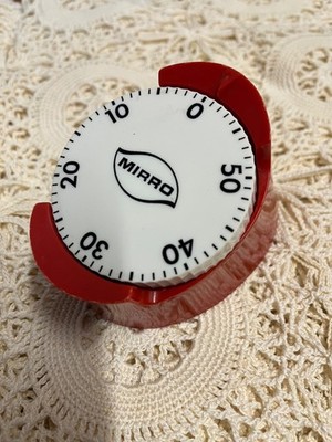 Vintage Mirro Plastic 60-Minute Kitchen Timer Wind Up - Retro Red - Works