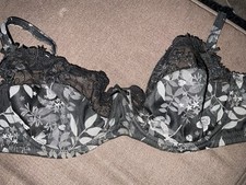 ETAM: TRÈS BEAU SOUTIEN-GORGE NOIR & GRIS DENTELLE, TAILLE 90C
