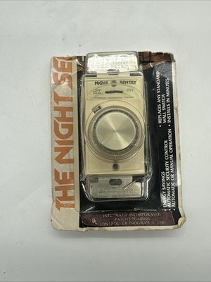 Intermatic Night Sentry Electronic Wall Switch Timer Model EJ341B 1980! NOS