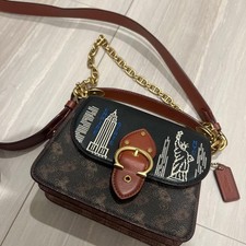 Empire State Building Embroidered Shoulder Bag