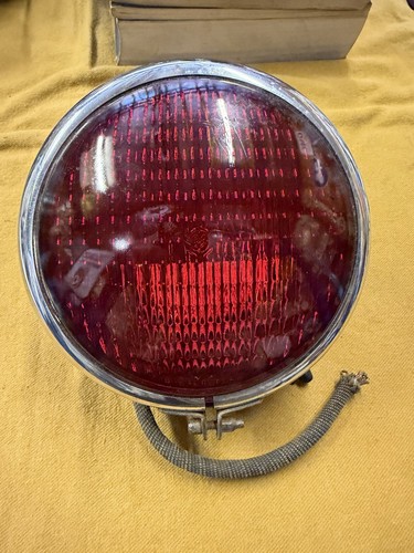 Early Red Fire Truck Light 6” W Glass Lens