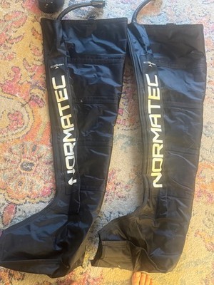 NormaTec Pulse Pro 2.0 Standard with Hip Attachment and Carrying Case