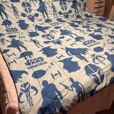 Star Wars The Mandalorian Soft Polyester Twin/Full Reversible Comforter for kids