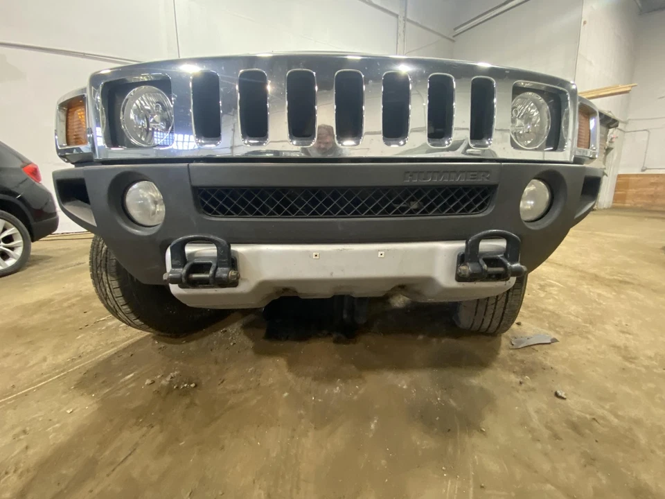 Used Front Bumper Assembly Front fits: 2009 Hummer H3 w/o ECE homologation modif Foto 2 de 4
