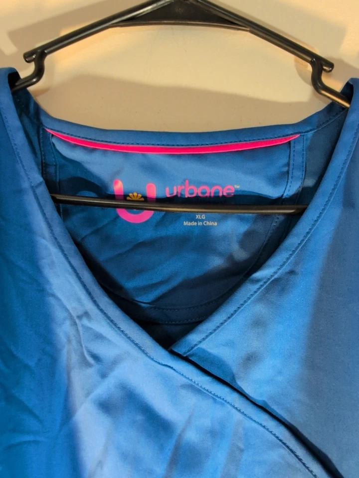 Blusa Médica Urbane Talla XLG Ajuste Moderno Para Mujer Nueva Con Etiquetas Foto 2 de 4