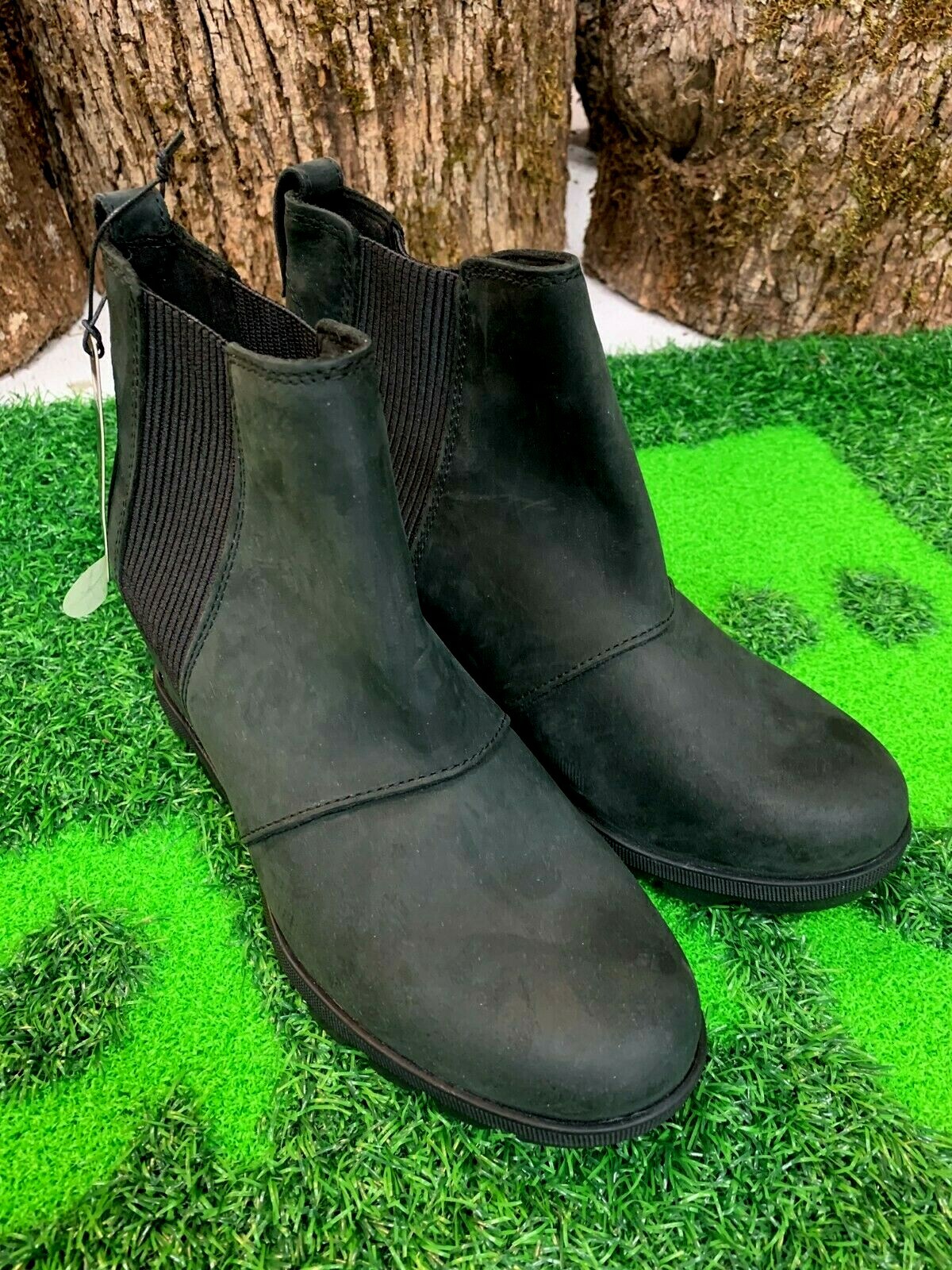 Arctic Wedge II Chelsea Ankle Boot 