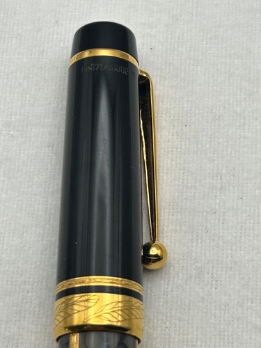 Montblanc Alexander Dumas Writers Limited Edition Ballpoint Pen-Exc. condition - Picture 7 of 13