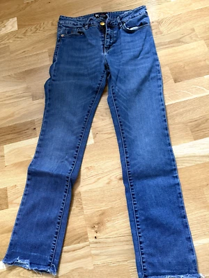 jean femme kaporal bleu taille 36 - Photo 1/3