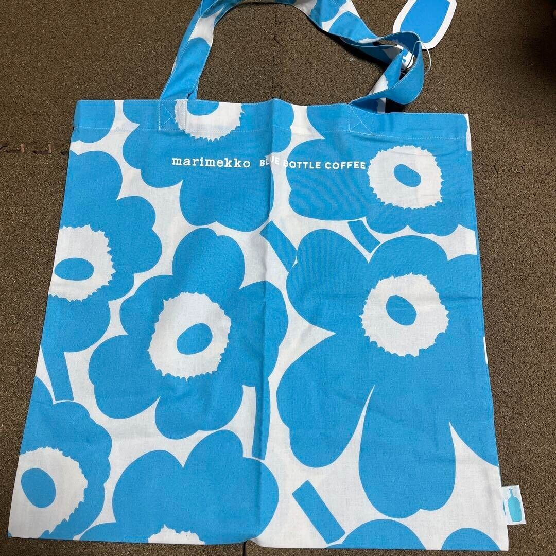 Marimekko x BLUE BOTTLE COFFEE Unikko Tote Limited Edition Marimekko x BLUE BOTTLE COFFEE Unikko Tote Limited Edition