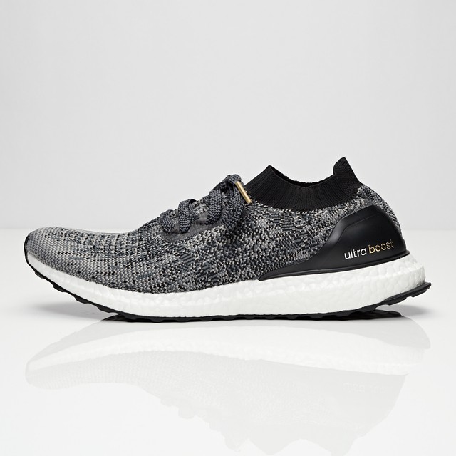 adidas ultra boost uncaged grau