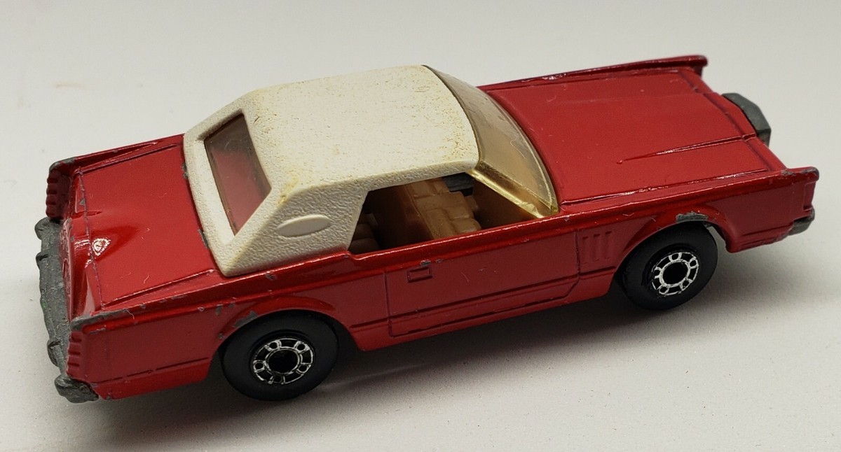 MATCHBOX Superfast 8 赤 ミニカーlesny MATCHBOX Superfast 8 赤 ミニカーlesny - メルカリ