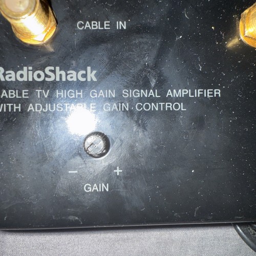 Radio Shack Variable 20 dB Amplifier TV/FM #15-1113X & Amplified Video Output - Picture 2 of 2