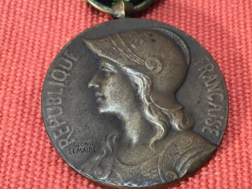 Médaille militaire « aux Défenseurs de la Patrie 1870-1871 » - Picture 2 of 5