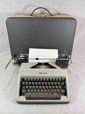Machine à écrire Olympia SM9 Nettoyér Révisée, + Ruban Neuf