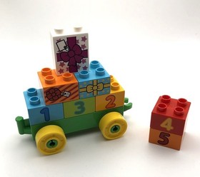Lego Duplo 2015 Mickey & Minnie Mouse Birthday Parade Ages 2-5 Set #10597 *Read*
