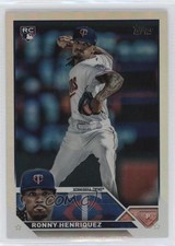 2023 Topps Series 2 Rainbow Foil Ronny Henriquez #372 6z2