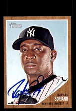 Signed Baseball Card Auto Rafael Soriano 2011 Topps Heritage #388 Yankees