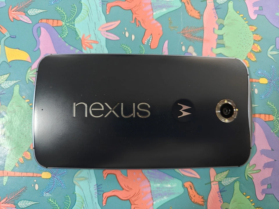 Motorola Nexus 6 (Unlocked) 32GB Blue 3GB RAM (Unlocked) Smartphone - Image 3 of 4
