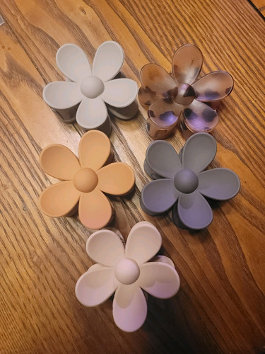 Hair Claw Clips 5PCS Flower Hair Clips for Women and Girls Strong Hold Matte