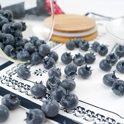Künstliche Blaubeeren aus Schaumstoff 20 Stück Dekoration für Zuhause & Küche