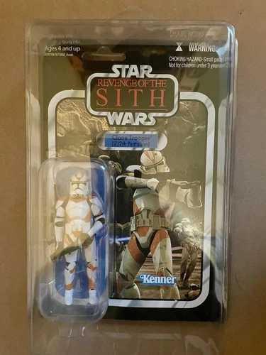 Star Wars 2011 Vintage Collection VC38 212th Battalion Clone Trooper + Star Case