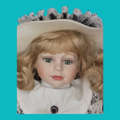 Design Debut Vintage 16