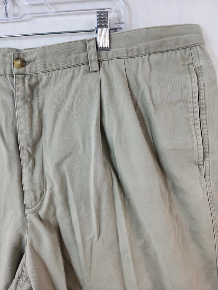 Pantalones Cortos Informales John Ashford Beige Plisado Para Hombre 44 Foto 3 de 4