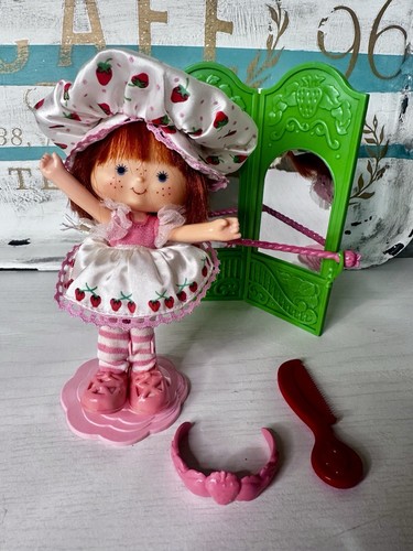 VTG 1983 Dancin' Strawberry Shortcake Ballet in Original Box Kenner No.45430 - Picture 7 of 24