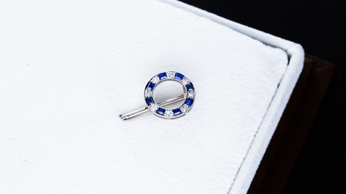 0.24ct Sapphire and 0.12ct Diamond Platinum Pin Brooch Antique Circa 1930 - Video 1 of 1