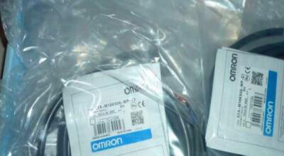 1PC New Omron E2A-M18LS08-WP-C1 Proximity Sensor Free Shipping
