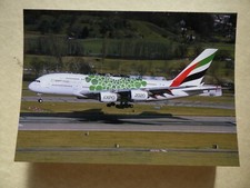 EMIRATES AIRLINES AIRBUS A 380 A6-EEW / collection vilain N° 1185