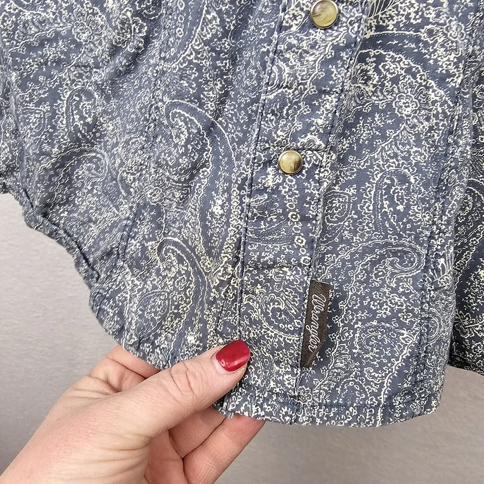 Wrangler Shirt Child’s Size Small Blue White Paisley Pearl Snap - Image 4 of 4