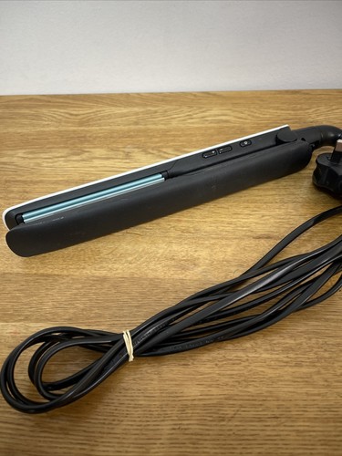 Remington S8500 Shine Therapy Hair Straightener 230°C - White - Picture 5 of 11