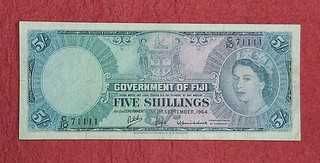 EEBC26403#FIJI 5 SHILLINGS QEII FANCY NUMBER 71111 .1964