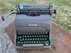 Vintage ROYAL HHE Typewriter  in Original Great Condition and Has its Ribbon