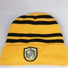 Official Harry Potter Hufflepuff Beanie Hat Yellow Black Striped Crest Hogwarts