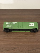 HO TYCO Burlington Northern 50’ Box Car BN # 100024 Model Freight Train Car USED