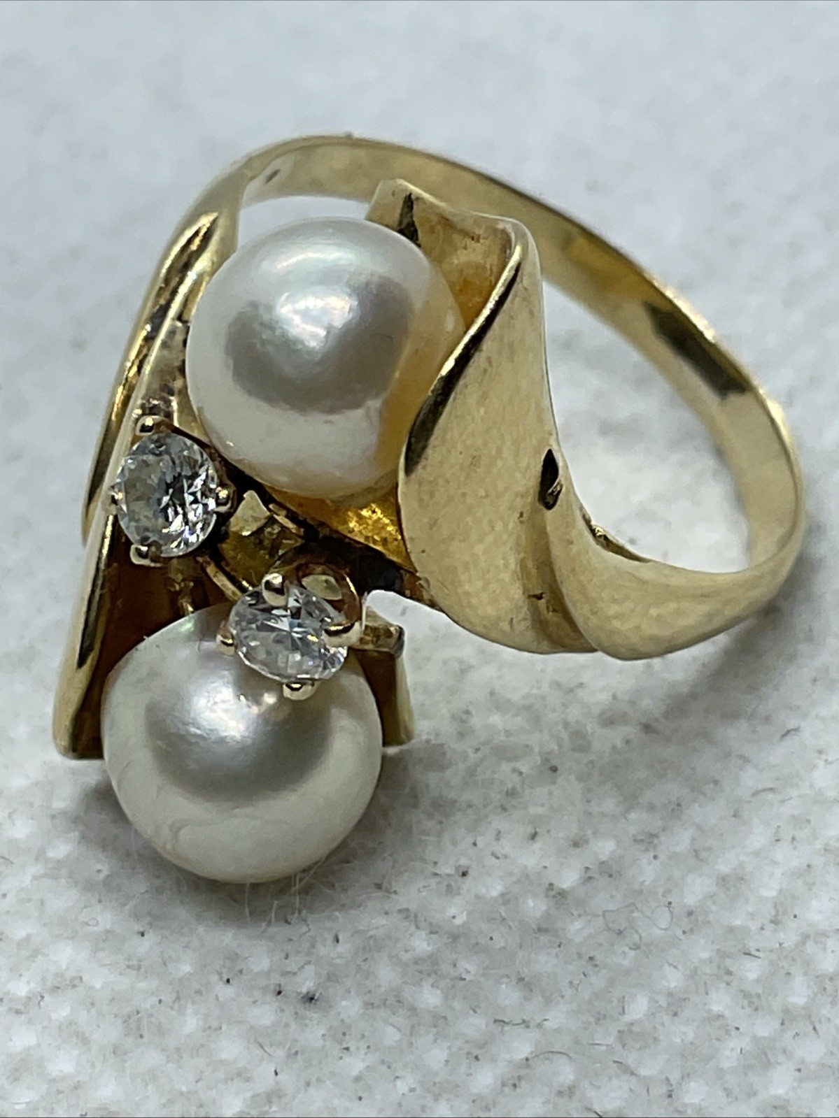 BEAUTIFUL Solid 18K Yellow Gold White Pearls & Di… - image 9