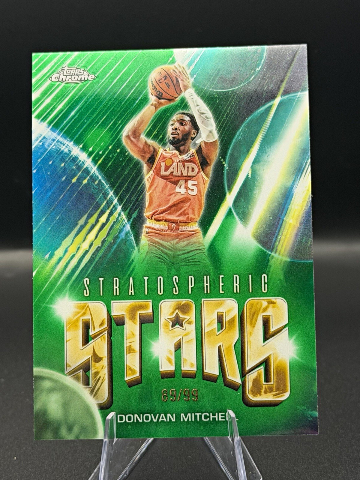 Topps 2025-26 Chrome Update Stratospheric Stars Donovan Mitchell ST-10 89/99
