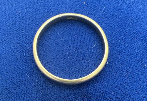 Vintage 14k Yellow Gold Band Ring. Size 10 2.97g 3mm wide stamped 14K - Picture 2 of 9