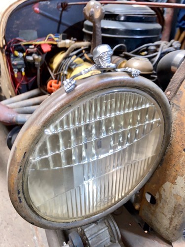 HAND CRAFTED SKELETON SKULL RAT ROD HOT ROD MC HEADLIGHT ORNAMENT - Picture 8 of 11