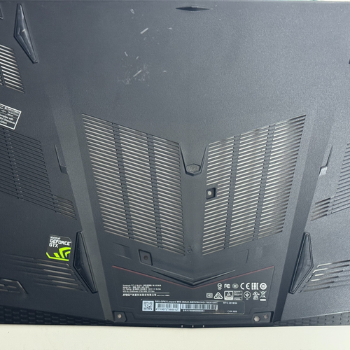 Cache coque inférieure pour MSI GE63 GL63 GP63 MS-16P1 MS-16P5 307-6P1D254-TA2 - Photo 5/6