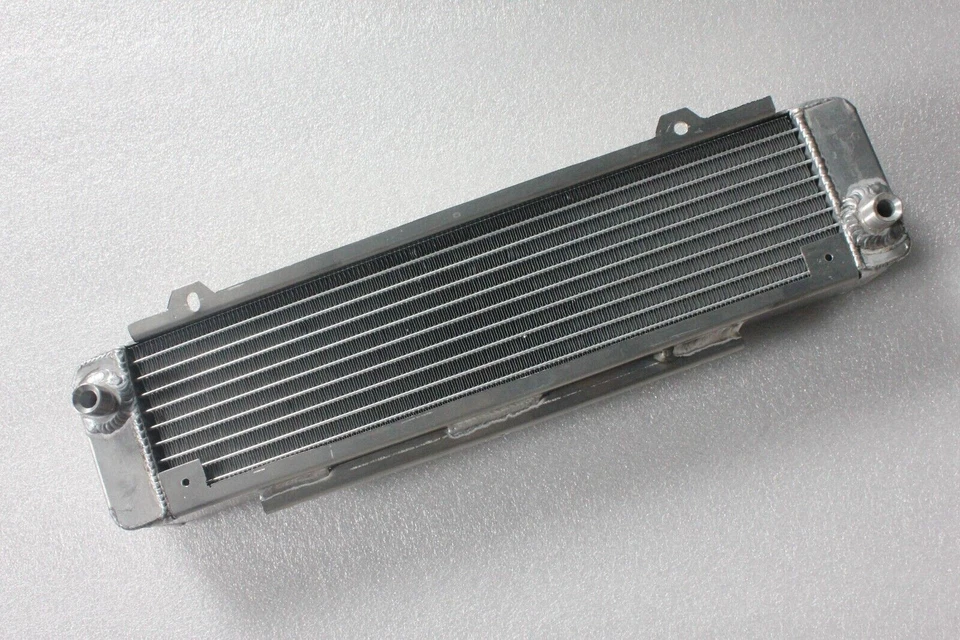 Enfriador de aceite de aluminio para Mercedes Benz R107 C107 350 380 SL/SLC, 500SL 1971-1985 Foto 2 de 3