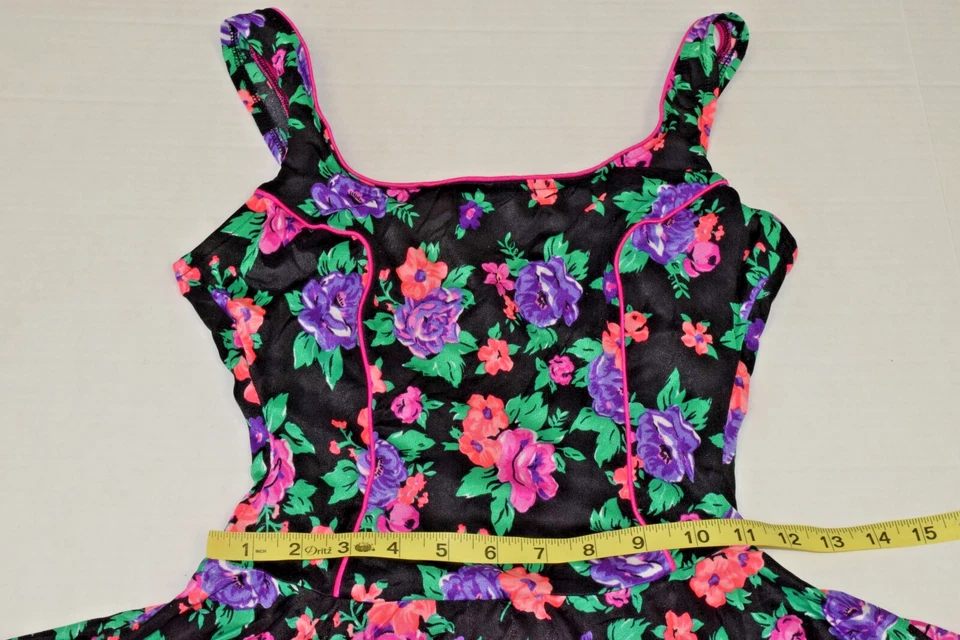 Traje de baño vintage talla S/M años 80 brillante negro rosa púrpura flores falda completa sujetador Foto 4 de 4
