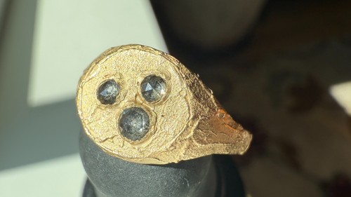Talking Tree Clay and Stone Signet 14k gold and rose cut grey diamond ring $2200 - Picture 14 of 14
