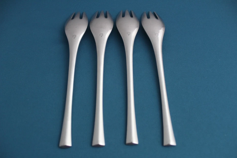 4 обеденные вилки Dansk ODIN атласная нержавеющая сталь Германия 7 7/8 дюйма - Изображение 4 из 4