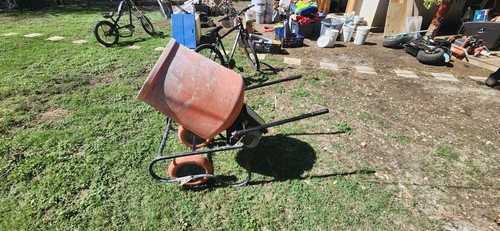 Kushlan 350DD Wheelbarrow Mixer