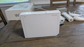Nintendo Wii Console (Tested And Working) With Original Box And Accessories