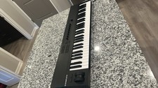 Native Instruments Komplete Kontrol A61 61-Ke...