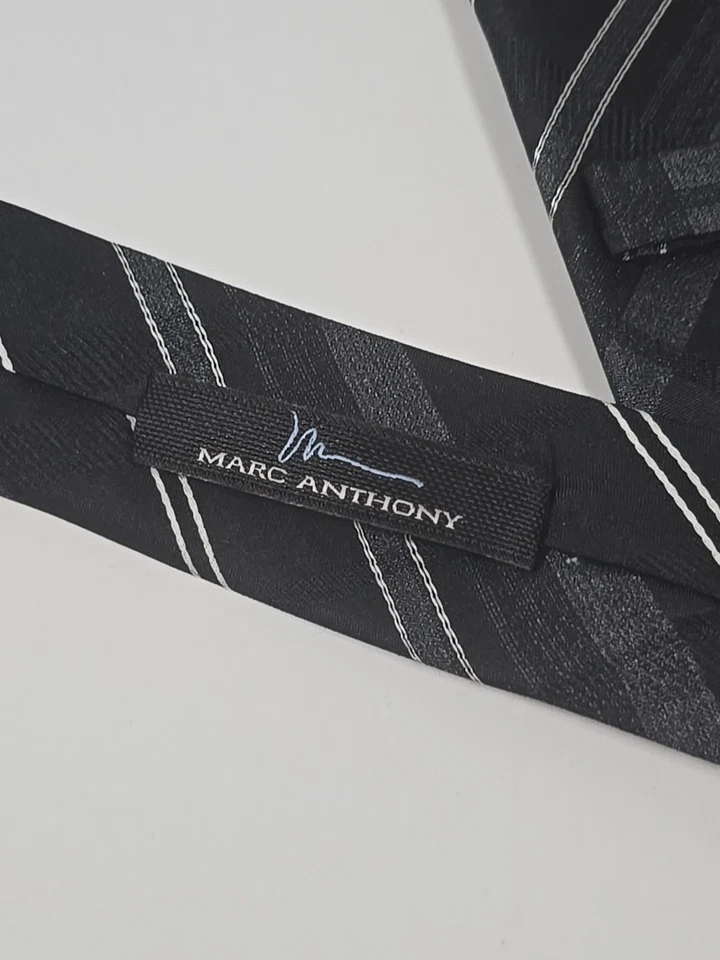 Corbata de cuello de seda a rayas negra talla única informal de negocios Mark Anthony para hombre Foto 3 de 4